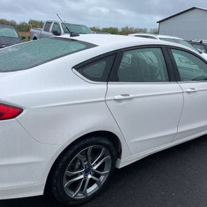 FORD FUSION SE - 9