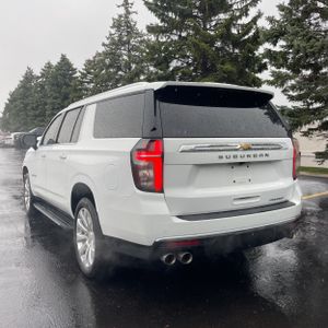 CHEVROLET SUBURBAN PREMIER - 5