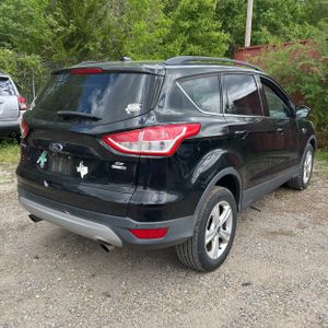 FORD ESCAPE SE - 8