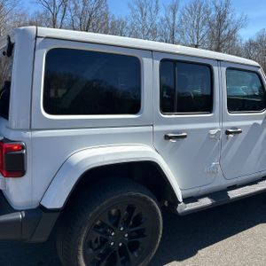 JEEP WRANGLER 4XE UNLIMITED SAHARA 4X4 - 9