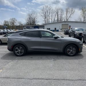 FORD MUSTANG MACH-E SELECT - 10