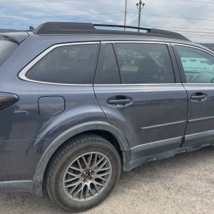 SUBARU OUTBACK 3.6R LIMITED - 9