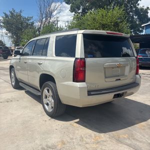2017 Chevrolet TAHOE LS photo 5