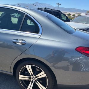صورة 6 لـ 2024 Mercedes-BENZ C-CLASS