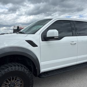 صورة 2 لـ 2018 FORD F-150 RAPTOR