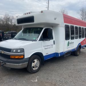 CHEVROLET EXPRESS CUTAWAY 4500 - 1