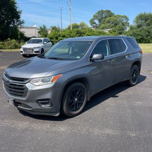 2019 Chevrolet TRAVERSE LS — фото 1