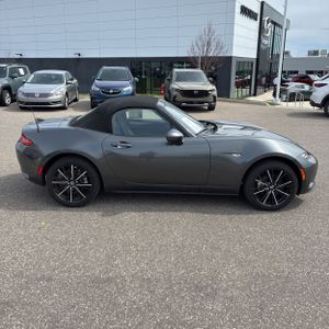 MAZDA MX-5 MIATA GRAND TOURING - 10