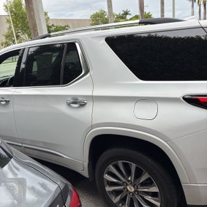 صورة 4 لـ 2023 Chevrolet TRAVERSE PREMIER