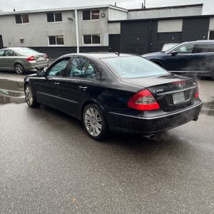 MERCEDES-BENZ E-CLASS - 5