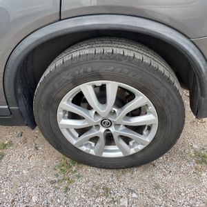 2019 Nissan ROGUE SV — миниатюра 16