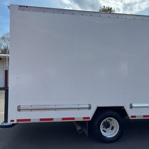 FORD E-350 CUTAWAY - 9