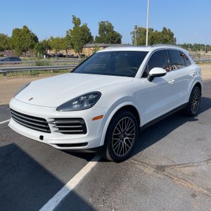 2019 Porsche CAYENNE S — фото 1