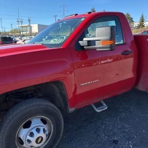 CHEVROLET SILVERADO - 2