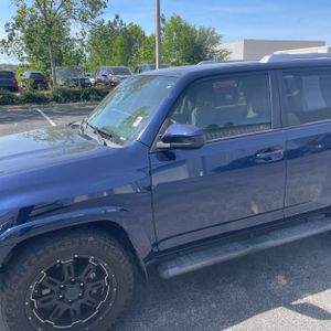 TOYOTA 4RUNNER - 2