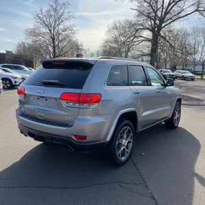 JEEP GRAND CHEROKEE STERLING EDITION - 8