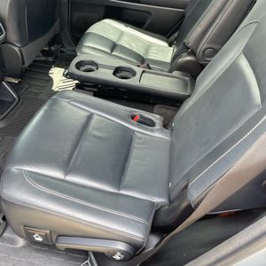 صورة 72 لـ 2016 Toyota HIGHLANDER XLE