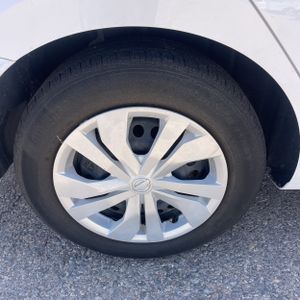 صورة مصغرة 18 لـ 2023 Nissan VERSA S