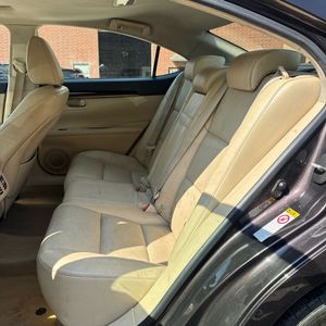 2013 Lexus ES 350 BASE 照片 33