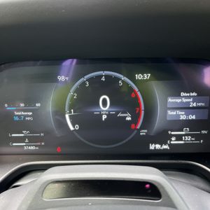 صورة 40 لـ 2024 Lexus GX 550 PREMIUM