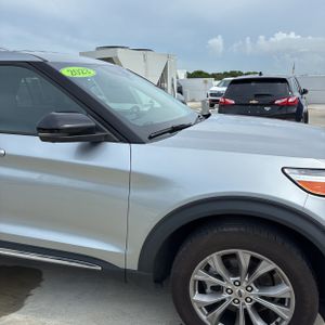 2023 FORD EXPLORER LIMITED — миниатюра 13
