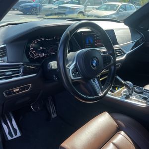 2020 BMW X7 M50I — фото 38