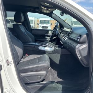 2025 Mercedes-BENZ GLS 缩略图 33