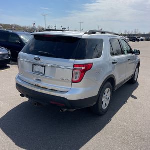 FORD EXPLORER BASE - 8