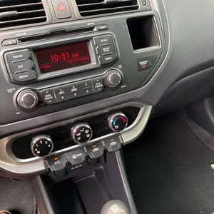 2013 KIA RIO 5-DOOR LX — миниатюра 34