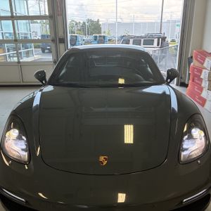 2018 Porsche 718 CAYMAN BASE — фото 14
