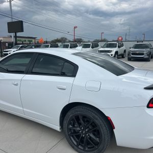 DODGE CHARGER SXT - 6