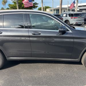 صورة مصغرة 11 لـ 2022 Mercedes-BENZ GLC