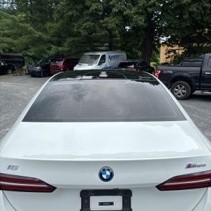 2024 BMW I5 M60 — миниатюра 16