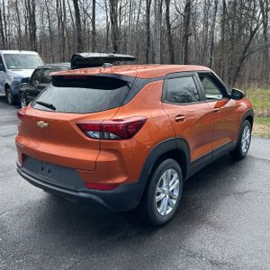 CHEVROLET TRAILBLAZER LS - 8