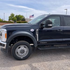 FORD F-550 CHASSIS XLT - 2