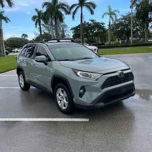 صورة 12 لـ 2021 Toyota RAV4 HYBRID XLE