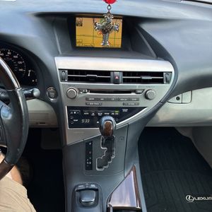 صورة 37 لـ 2010 Lexus RX 350 BASE