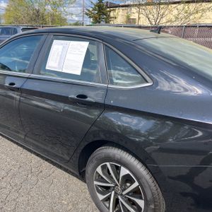 VOLKSWAGEN JETTA S - 6