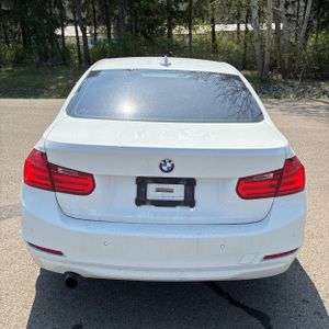 BMW 320I XDRIVE - 4
