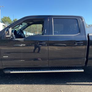 FORD F-150 LARIAT - 4