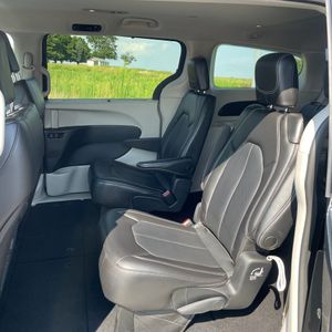 2023 Chrysler PACIFICA TOURING L — миниатюра 33