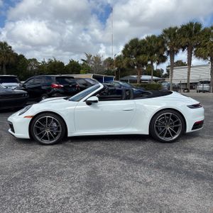 PORSCHE 911 CARRERA CABRIOLET - 3