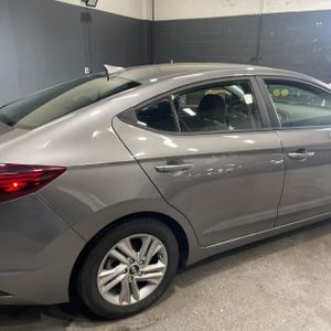 HYUNDAI ELANTRA VALUE EDITION - 9