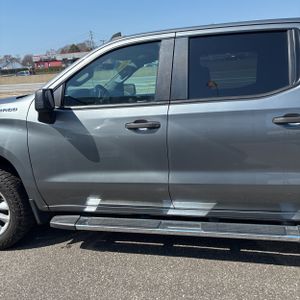 CHEVROLET SILVERADO 1500 CUSTOM - 4