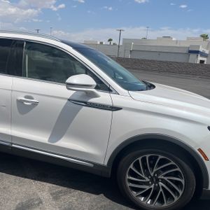 2019 Lincoln NAUTILUS RESERVE 照片 12