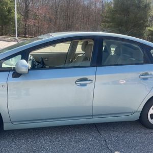 Toyota Prius Three - 4