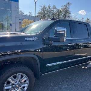 CHEVROLET SILVERADO 3500HD HIGH COUNTRY - 2
