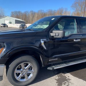 FORD F-150 XLT - 2