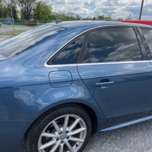 AUDI A4 2.0T PREMIUM - 9