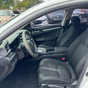 صورة مصغرة 31 لـ 2019 Honda CIVIC LX
